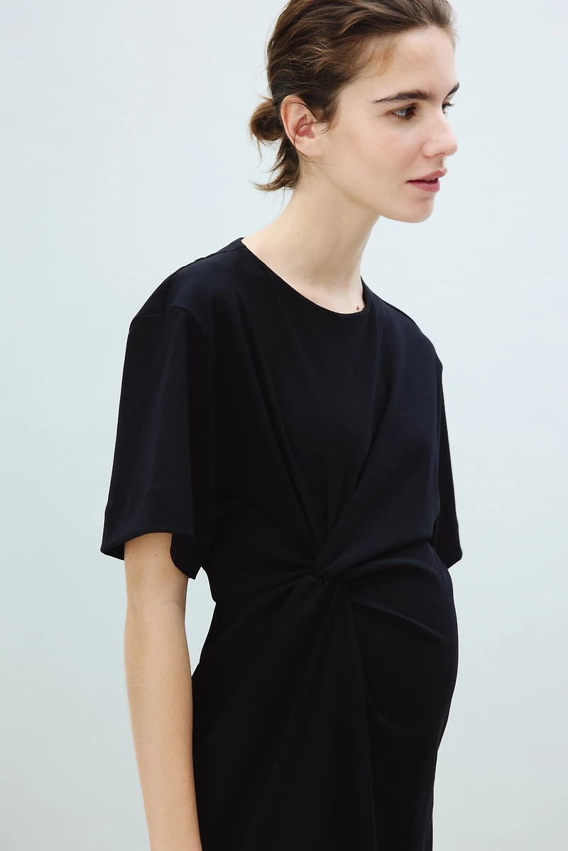 MAMA Knot-Detail Dress