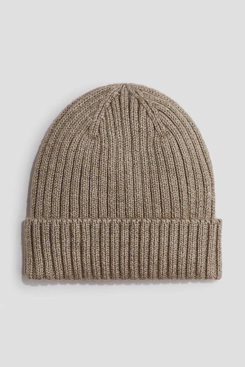 Ribbed Beanie