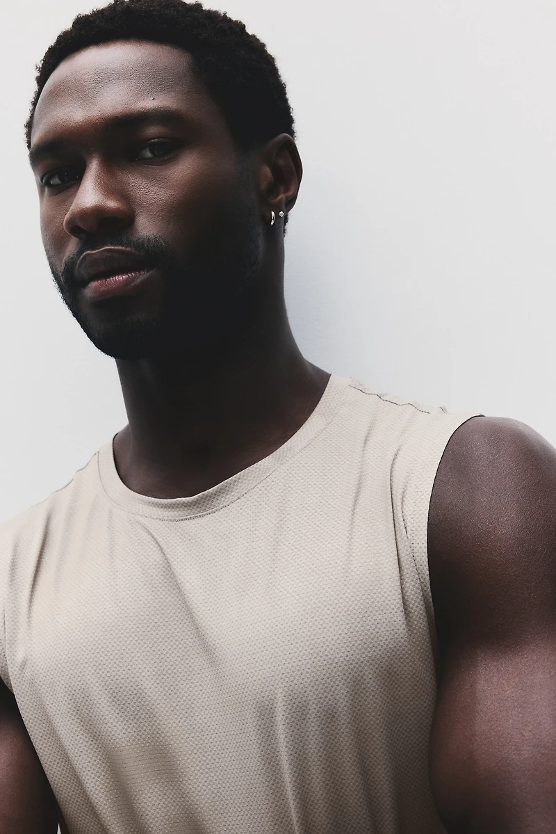 Regular-Fit Sports Tank Top with DryMove™