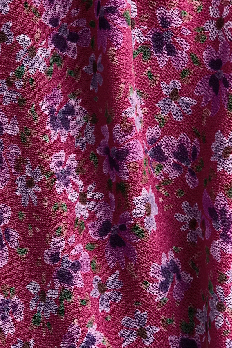 Robe à encolure bénitier avec bretelles nouer