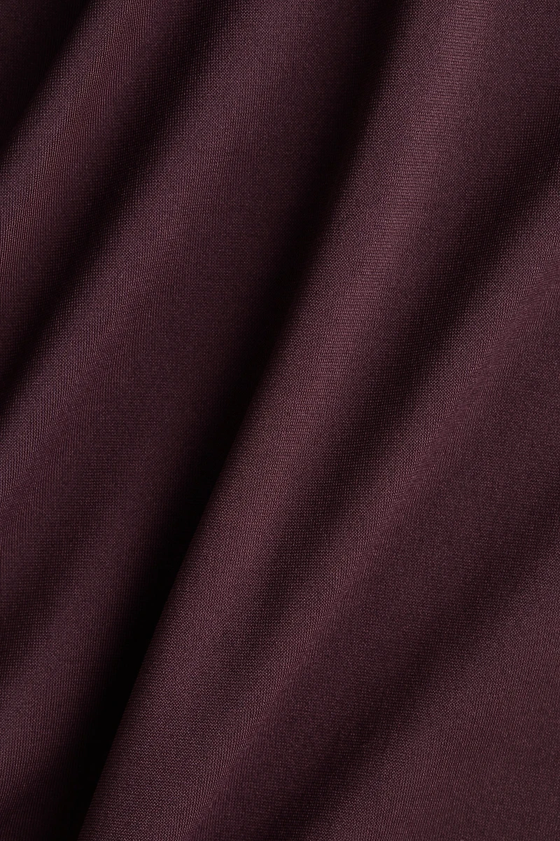 Seamless Slim-Fit Sports Top with SoftMove™