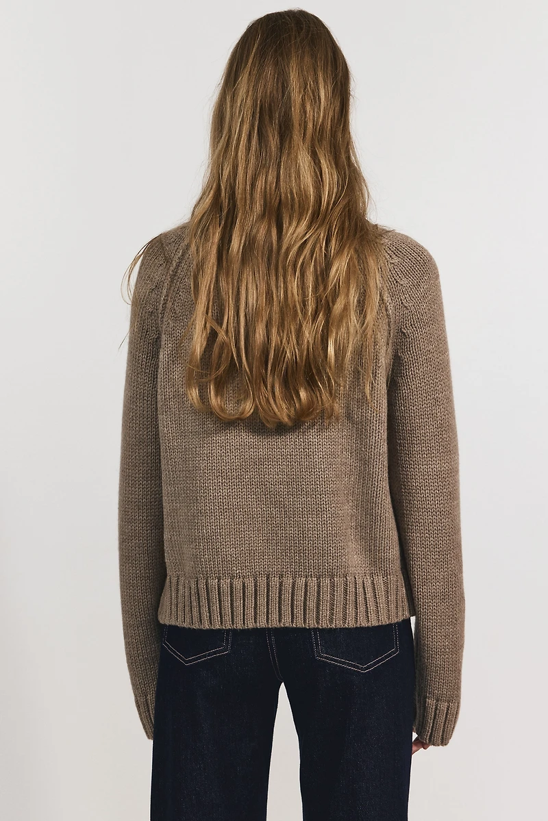 Raglan-Sleeved Sweater