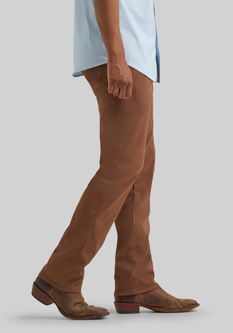 Wrangler Performance Regular Fit Straight 5‑Pocket Pant