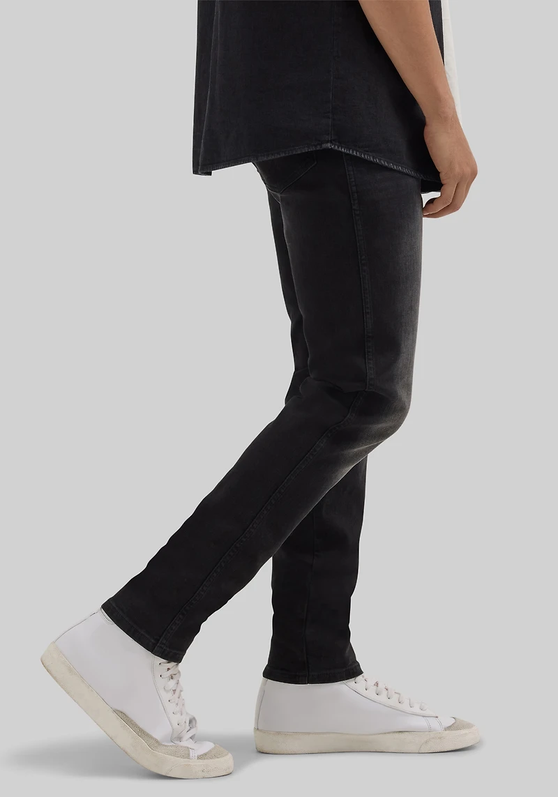 Wrangler Slim Fit Jeans