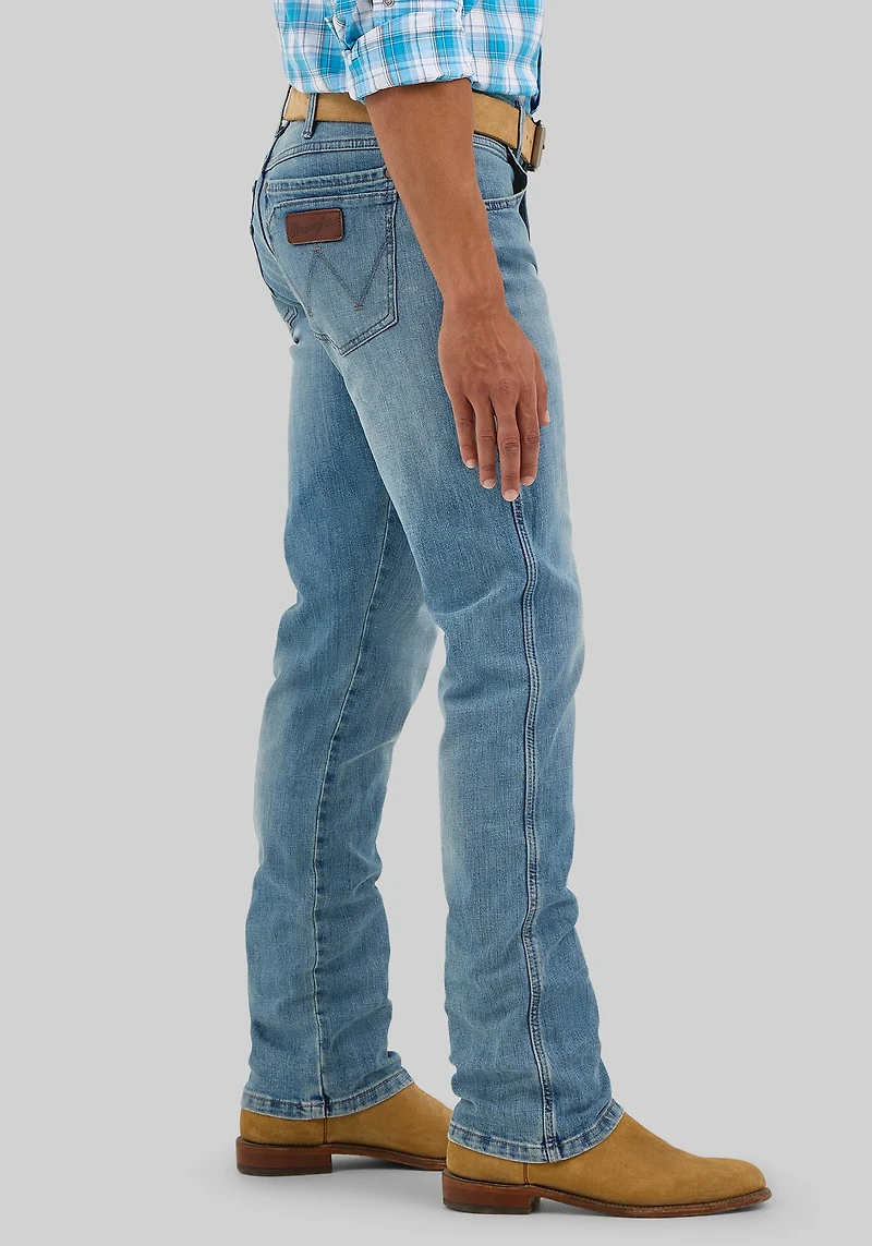Wrangler Retro Jacksboro Slim Straight Jeans