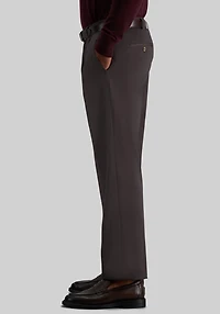 Haggar Classic Fit Iron-Free Premium Pleated Khaki Pants