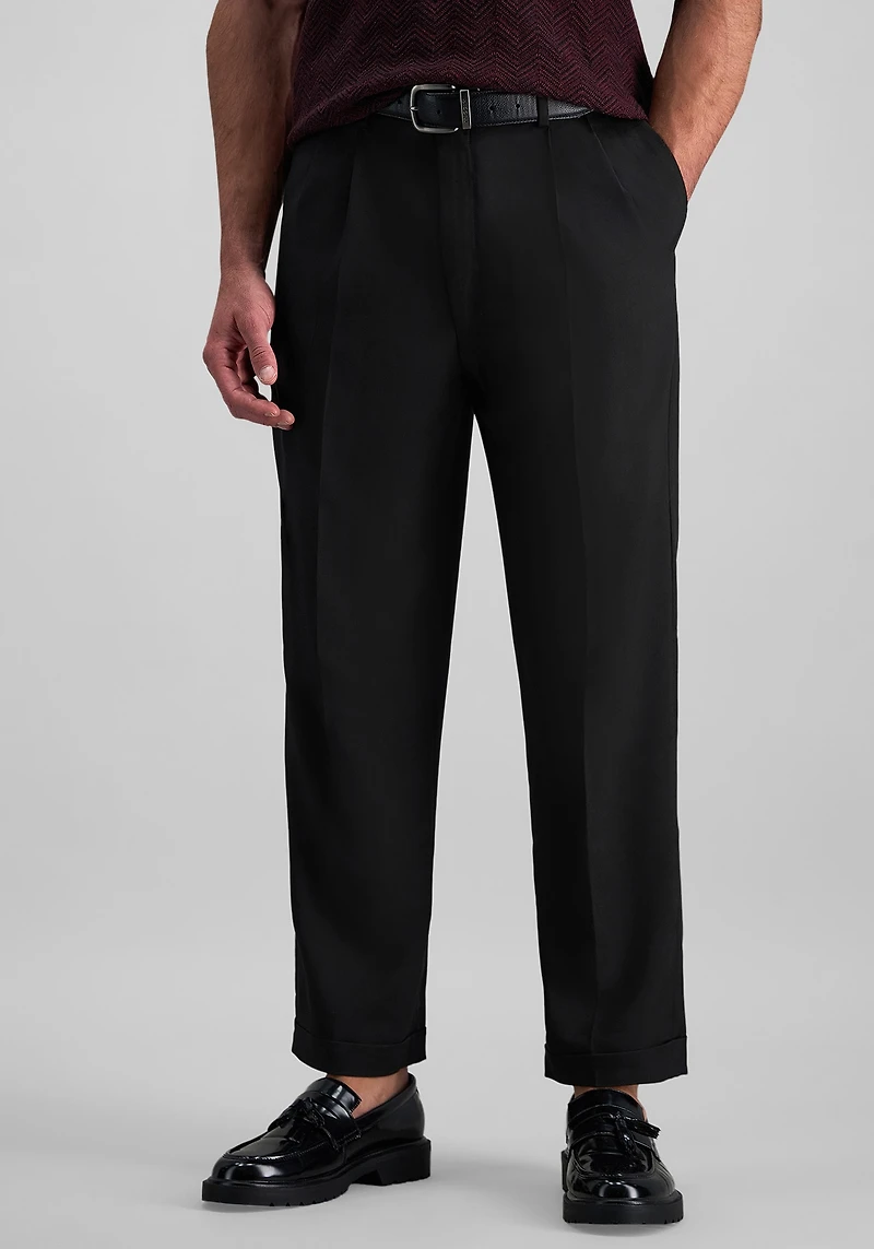 Haggar Premium Comfort Classic Fit Pleated Dress Pants
