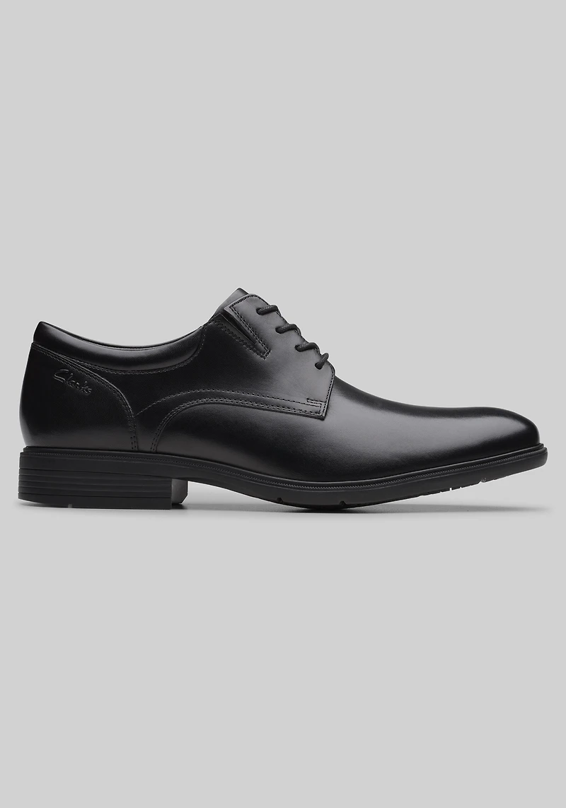 Clarks Steadwell Plain Toe Oxfords