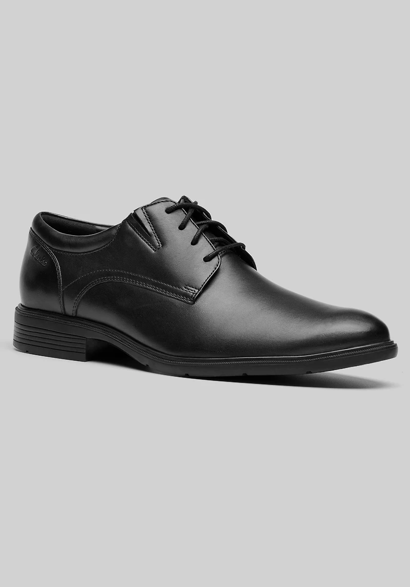 Clarks Steadwell Plain Toe Oxfords