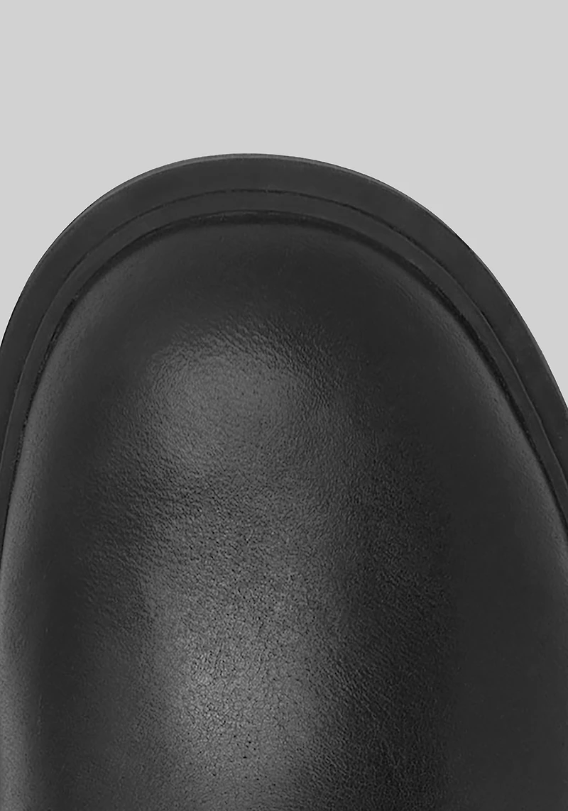 Born Edwin Oxfords