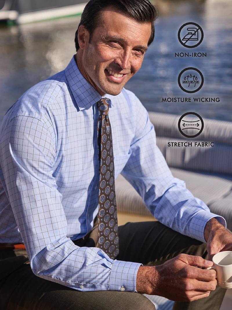 Traveler® Collection Tailored Fit Spread Collar Solid Dress Shirt