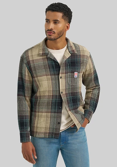 Wrangler Tailored Fit Casey Jones Resort Shirt