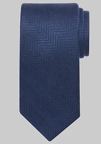 Traveler® Collection Chevron Stripe Tie