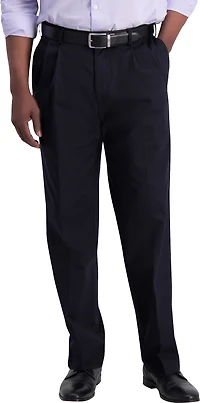 Iron-Free Premium Khaki™ Classic Fit Pleat Front Pant