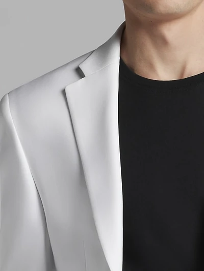 Modern Fit 3-Piece Suit