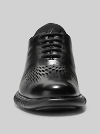 2.Zerogrand Wingtip Oxford Dress Sneakers