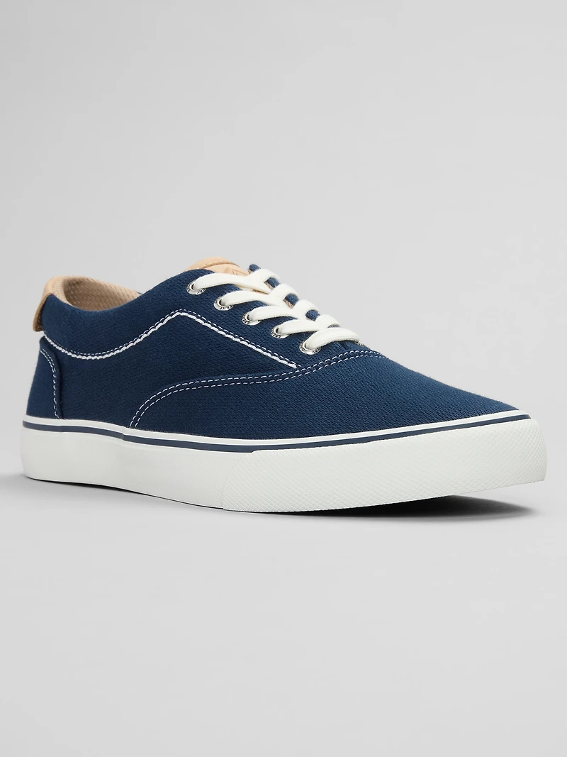 Helm CVO Sneakers