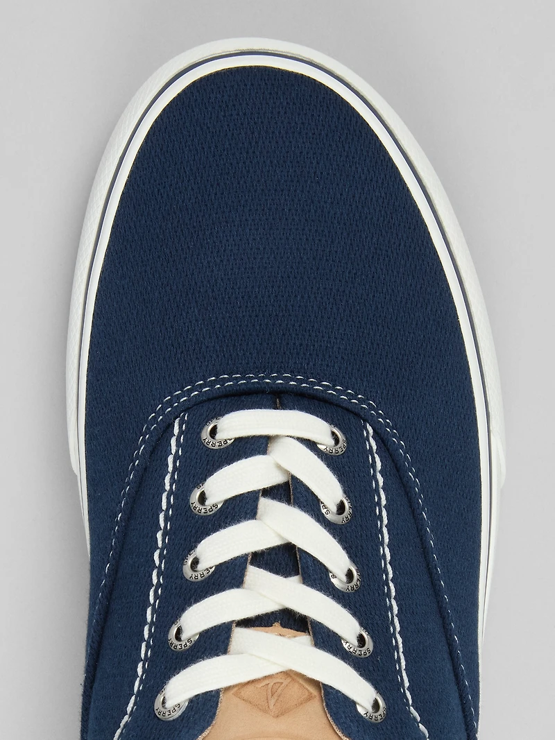 Helm CVO Sneakers
