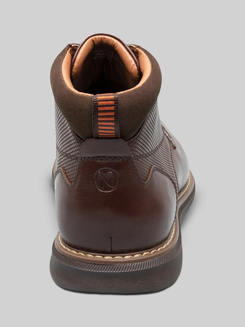 Chase Plain Toe Chukka Boots