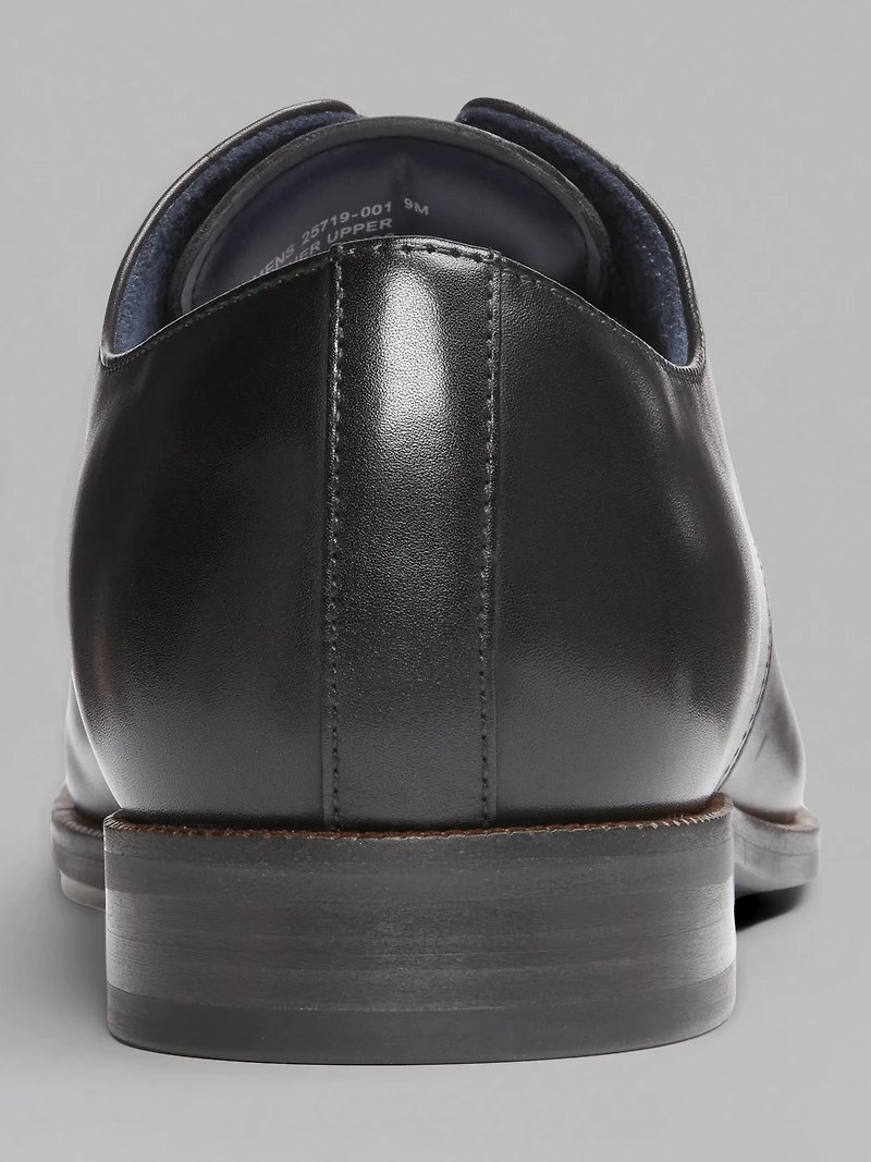 William Leather Cap Toe Oxfords