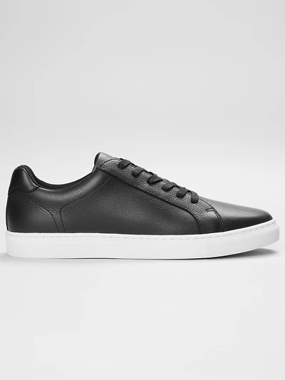 Pebble Grain Sneakers