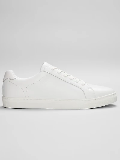 Pebble Grain Sneakers