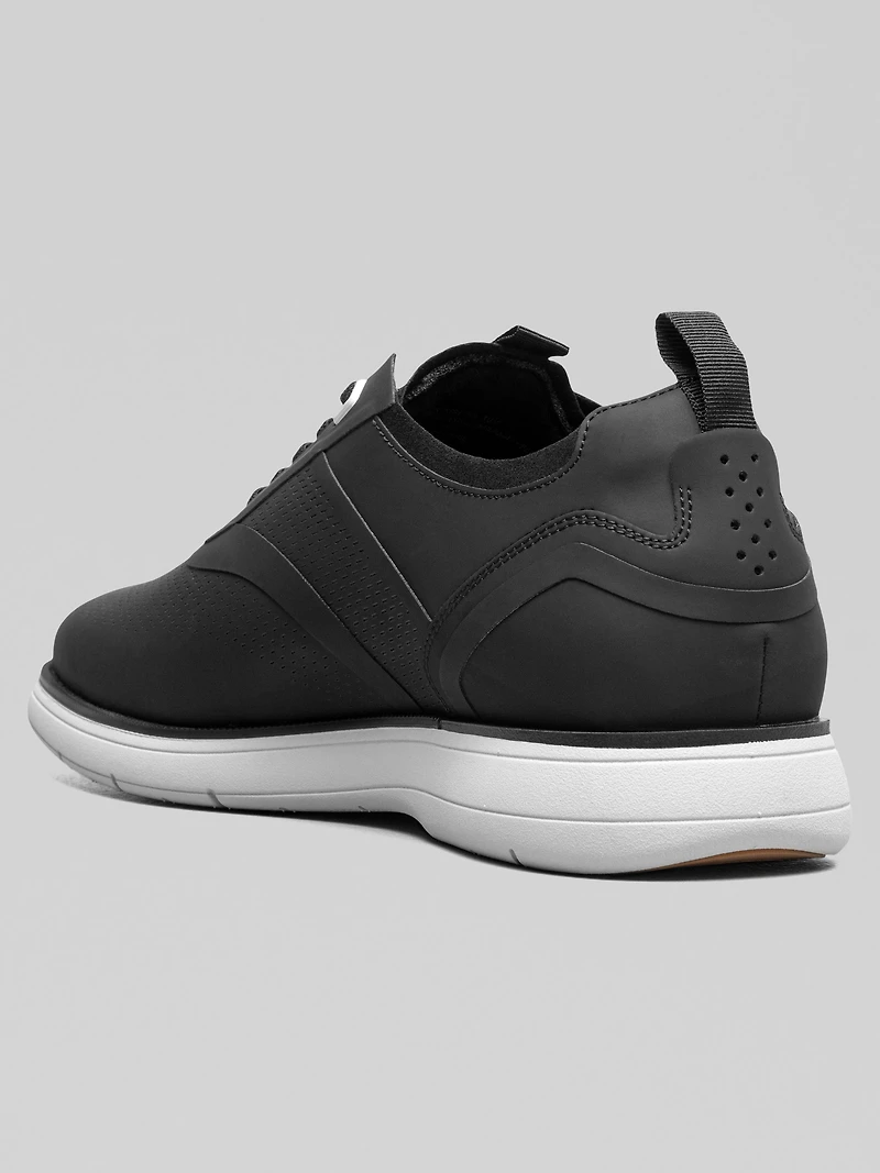 Everidge Plain Toe Elastic Lace Sneakers