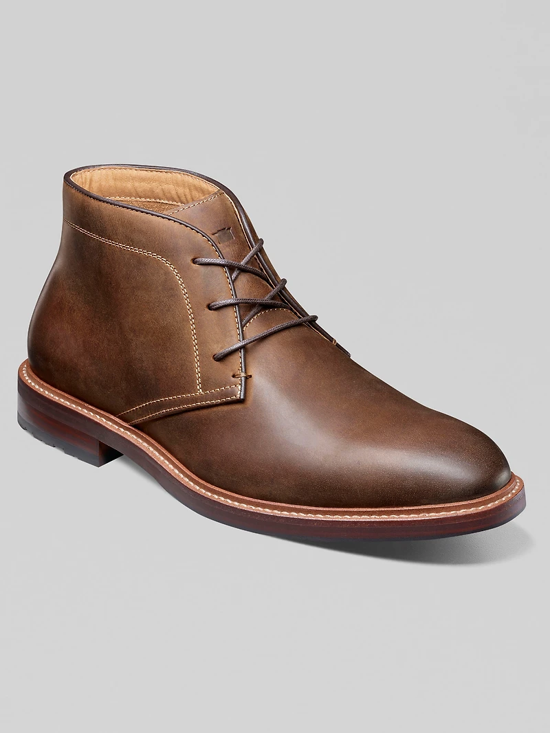 Anthem Plain Toe Chukka Boots