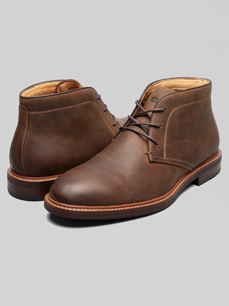 Anthem Plain Toe Chukka Boots