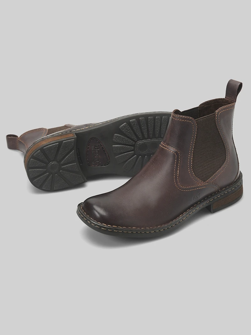 Hemlock Plain Toe Chelsea Boots