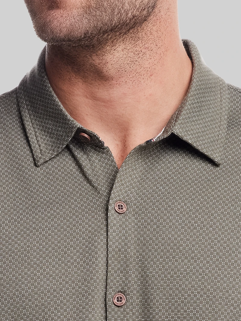 Classic Fit Short Sleeve Button Up Shirt