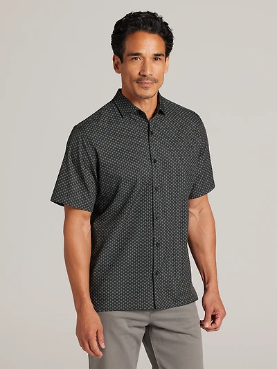 CHILLFLEX Modern Fit 4-Way Stretch Short Sleeve Button Up Shirt