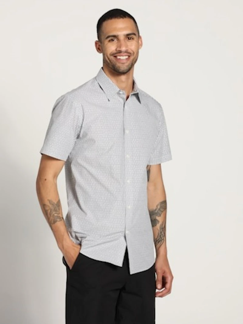 Slim Fit Short Sleeve Button Up Shirt