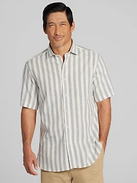 Modern Fit Cotton Blend Short Sleeve Button Up Shirt