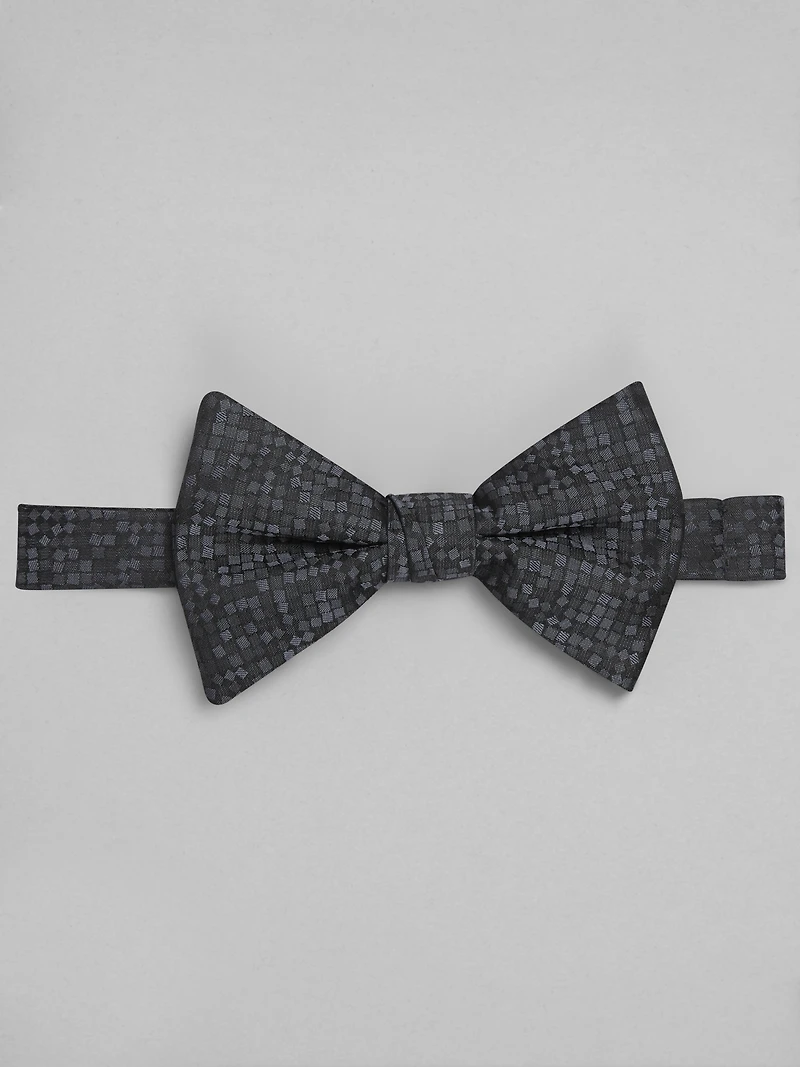 Tumbling Cubes Pre-Tied Bow Tie
