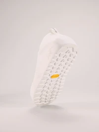 Kragg Shoe Women's