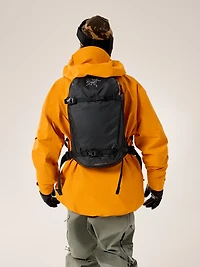 Quintic 16 Backpack