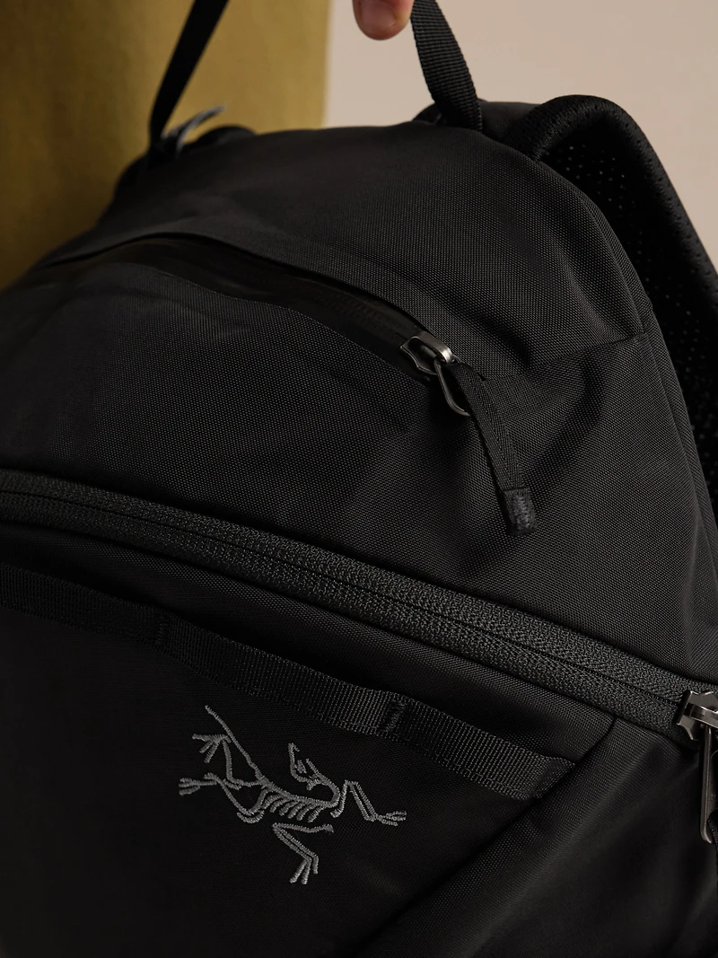 Axios 10 Backpack