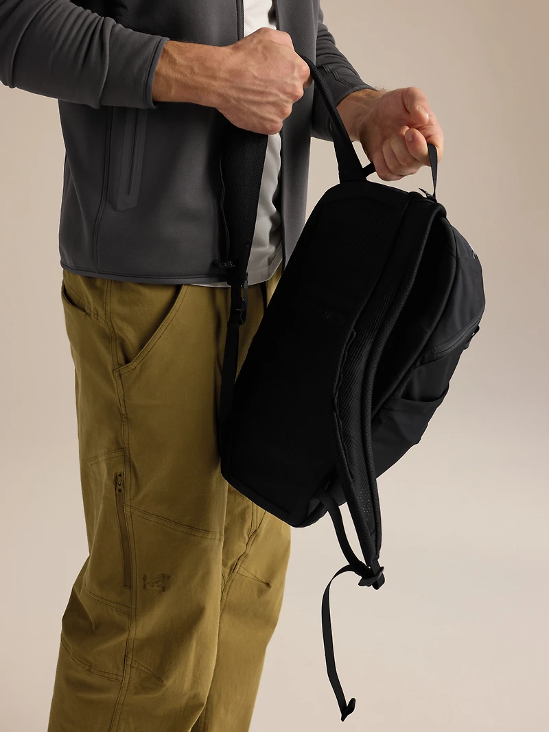 Axios 10 Backpack