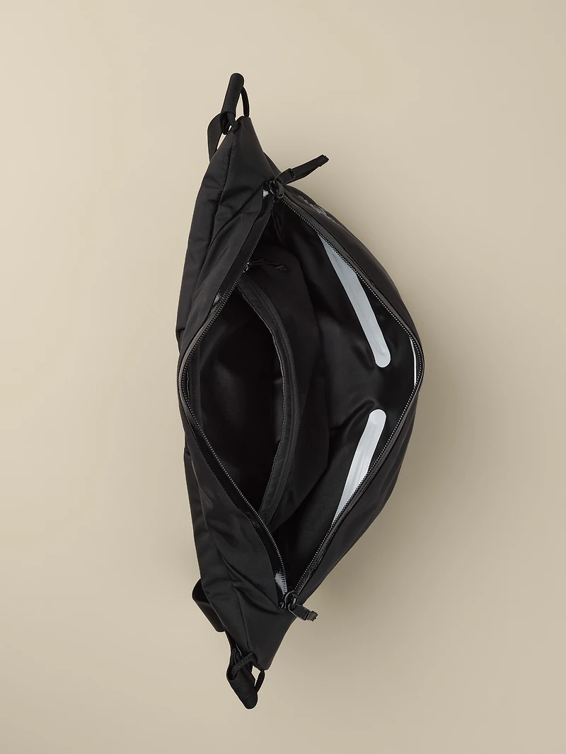 Axios 4 Crossbody
