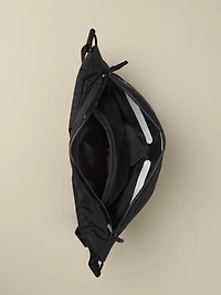 Axios 4 Crossbody