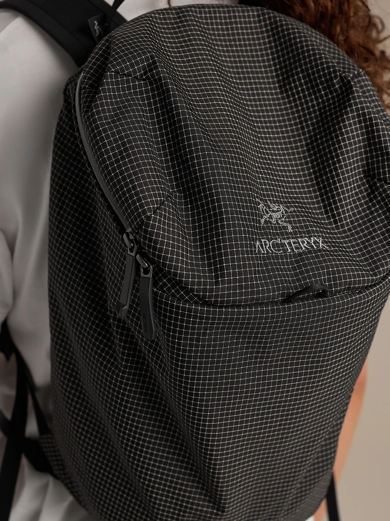 Konseal 15 Backpack