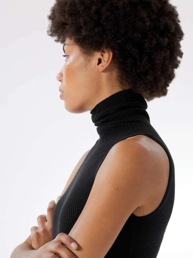 Conic Wool Halter