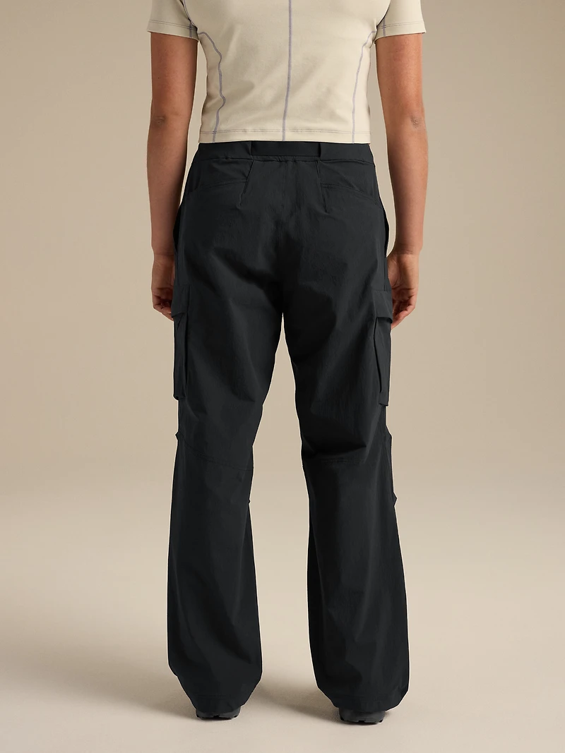 Leutia Pant