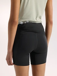 Essent High-Rise Utility Short 6"