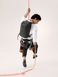 Konseal 15 Backpack
