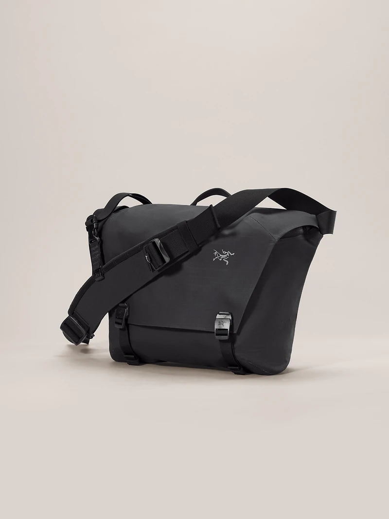 Granville 10 Courier Bag