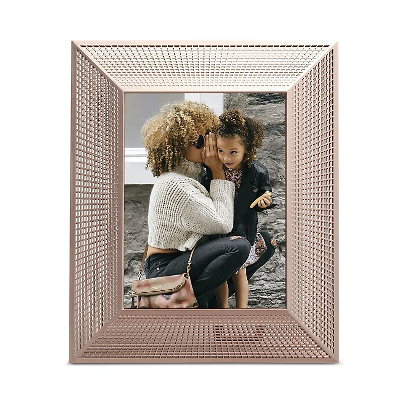 Aura Smith Digital Picture Frame