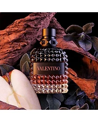 Uomo Born in Roma Coral Fantasy Eau de Toilette 3.4 oz.