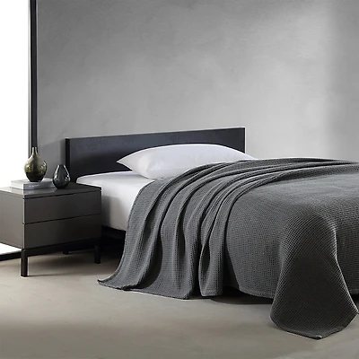 Vera Wang Waffleweave Charcoal Blanket, Full/Queen